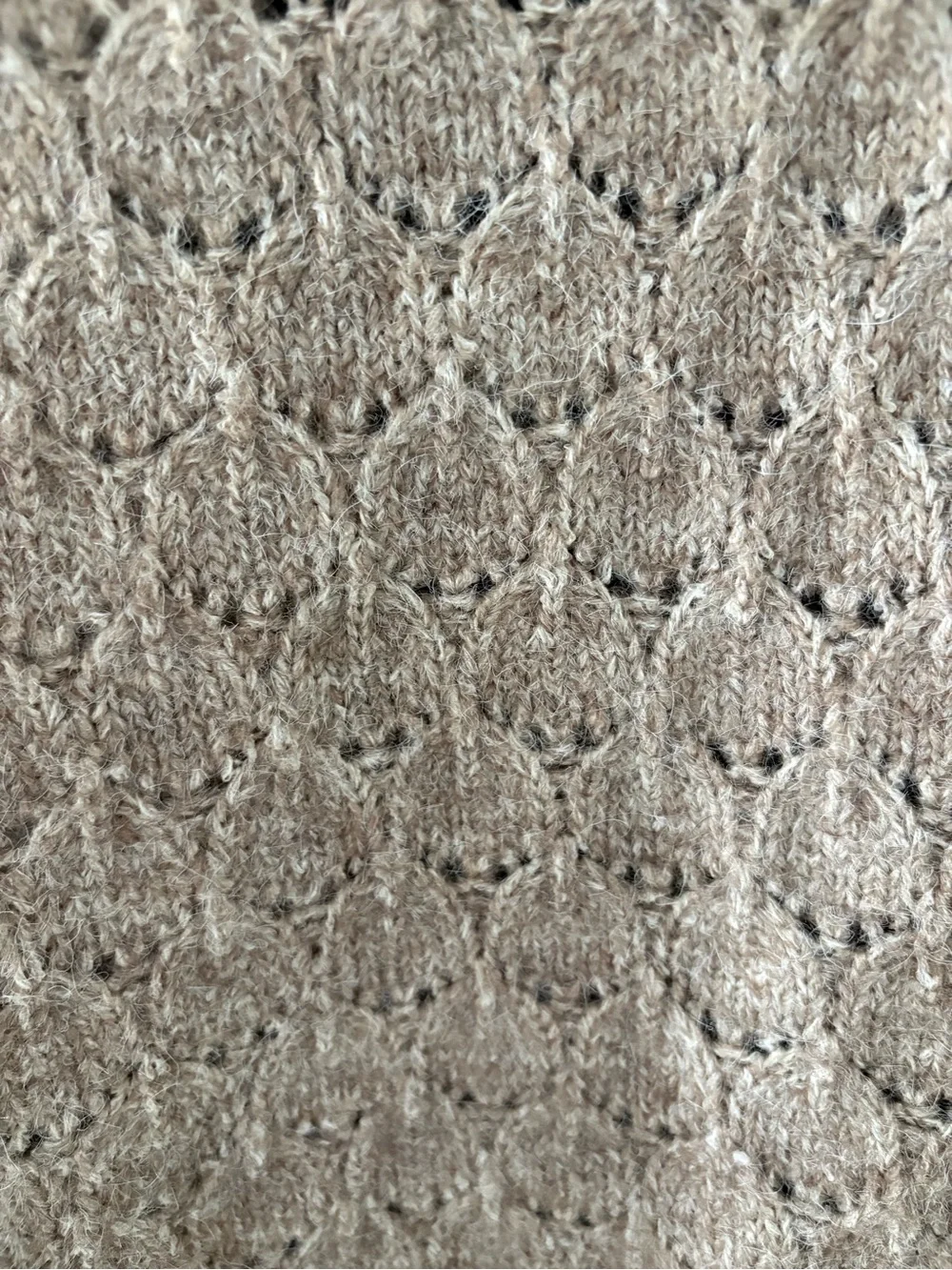 Universal Thread Taupe Sleeveless Crewneck Sweater Vest